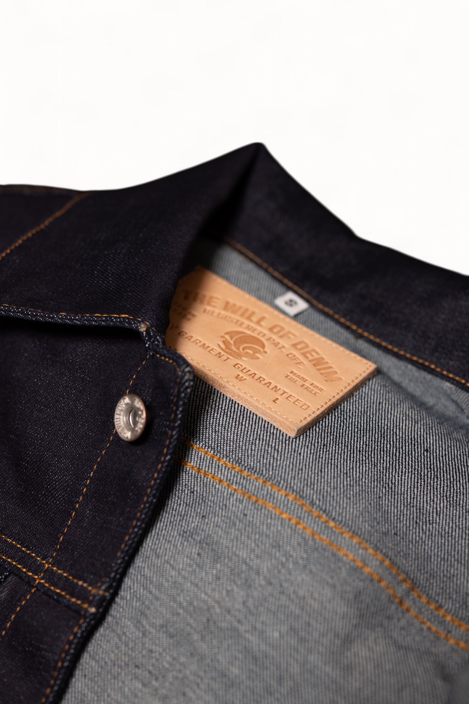 Tag detailing